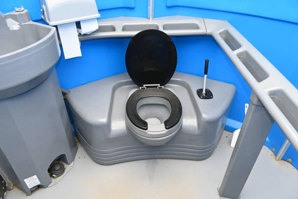Portable Toilet Options We Offer in Bloomfield, NY